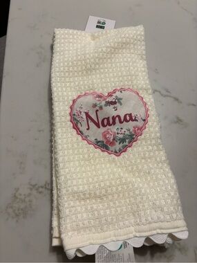 Nana Embroidered Heart Cream Waffle Weave Hand Towel